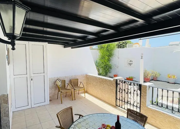 Apartamento Playa Grande Apartment Tias